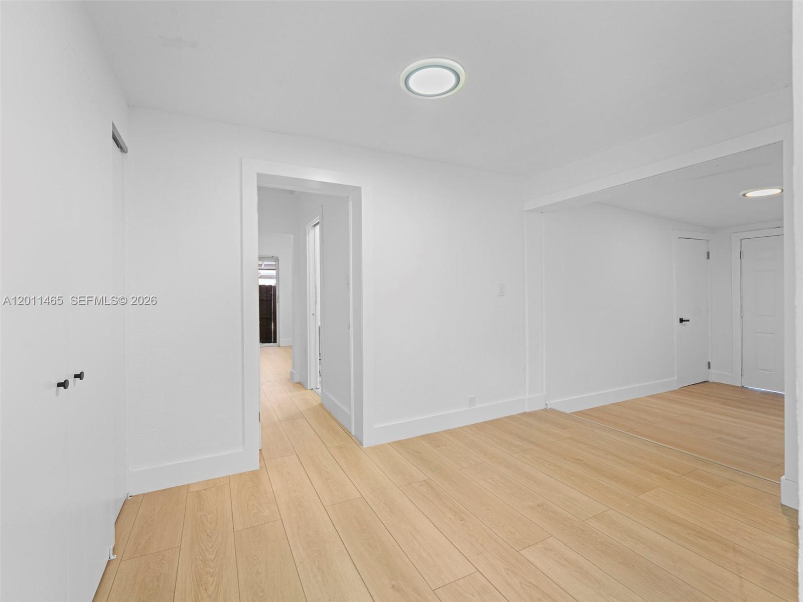 FAIRLAWN - Residential