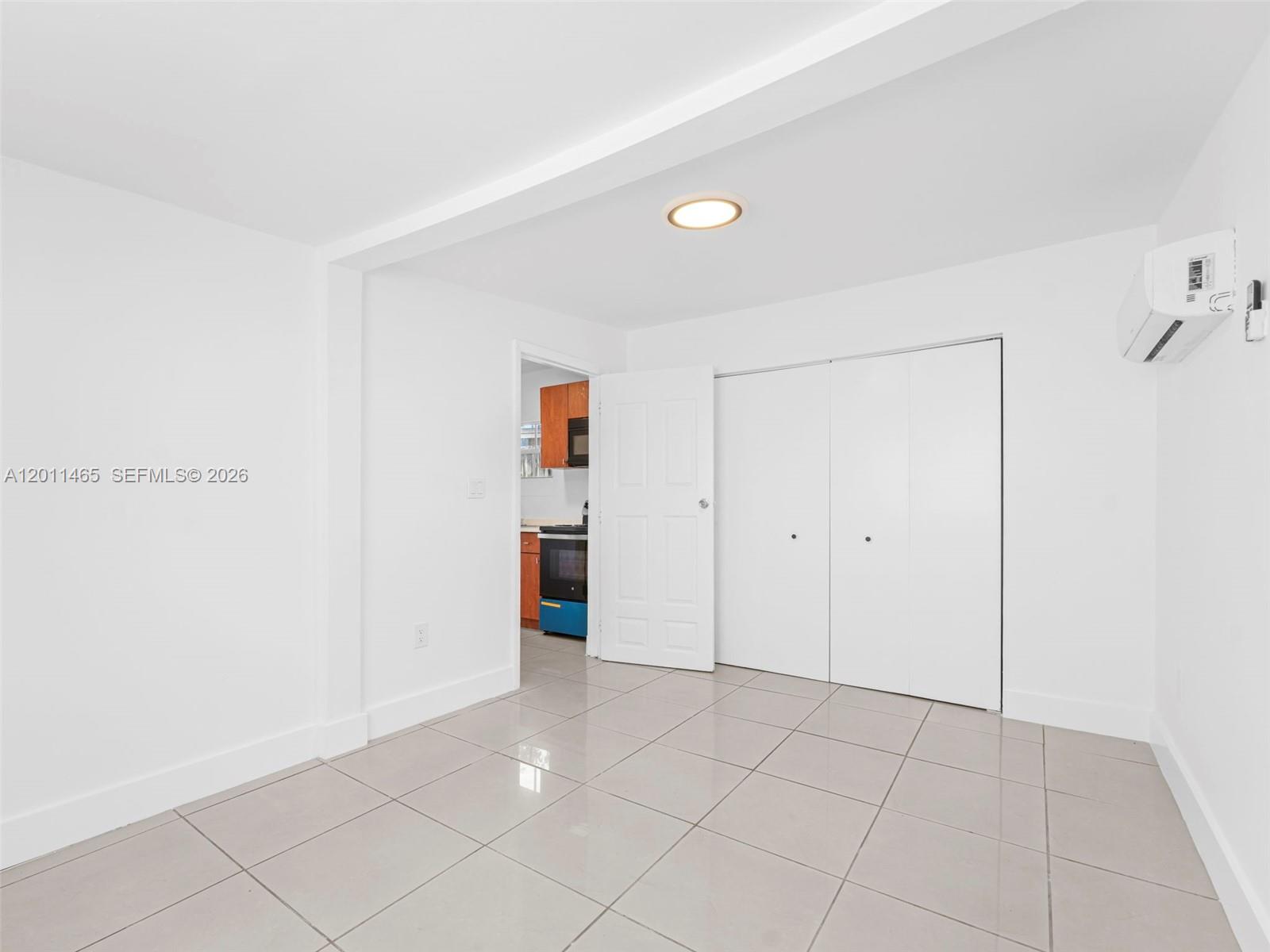 FAIRLAWN - Residential