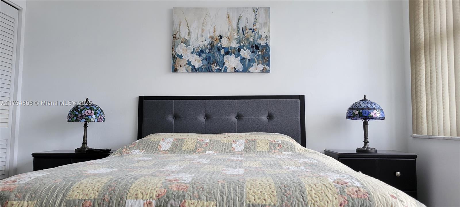 IMPERIAL TOWERS CONDO - Residential