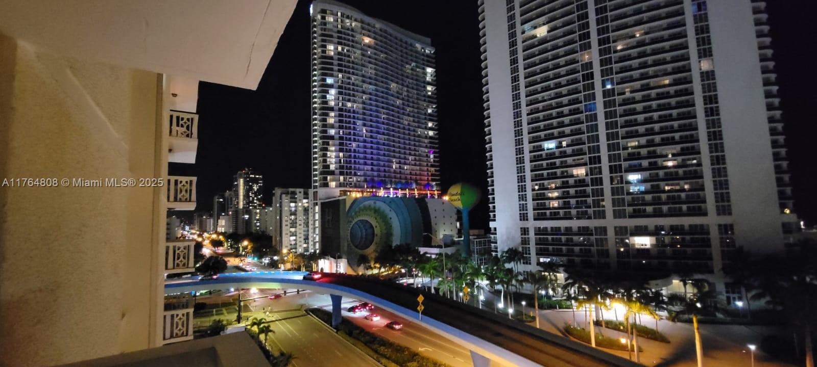 IMPERIAL TOWERS CONDO - Residential