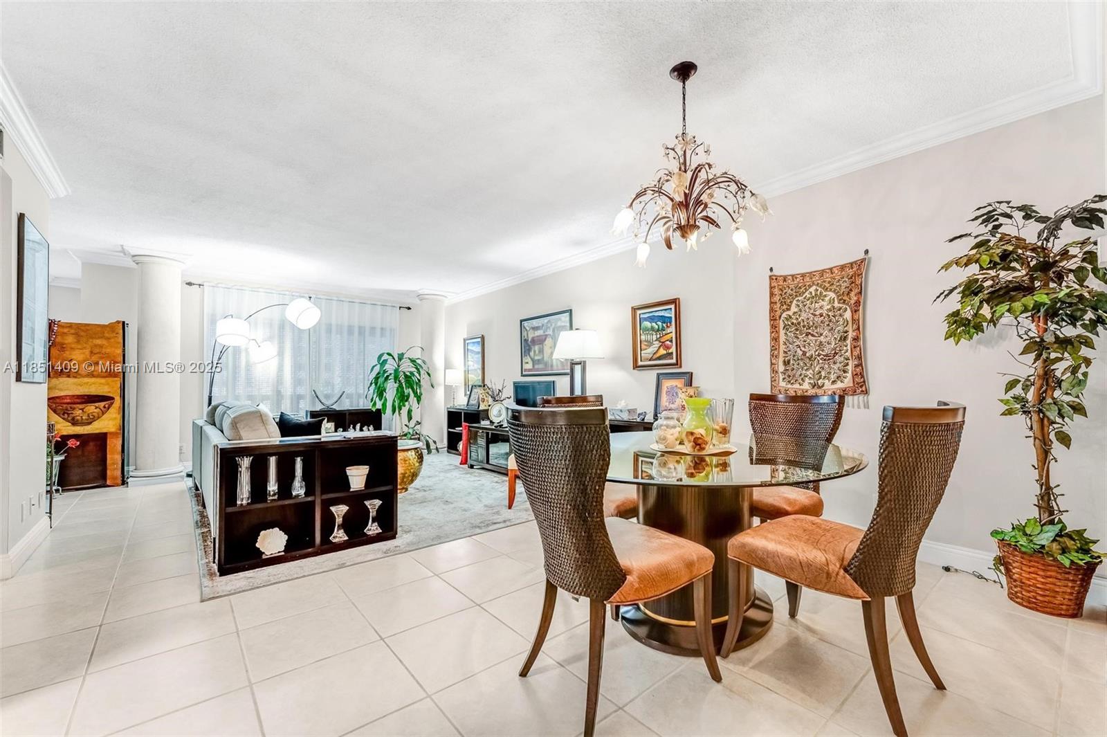 HILLCREST EAST NO 23 COND - Residential