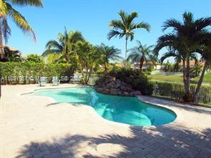 CORAL CREEK REPLAT NO 3 - Residential