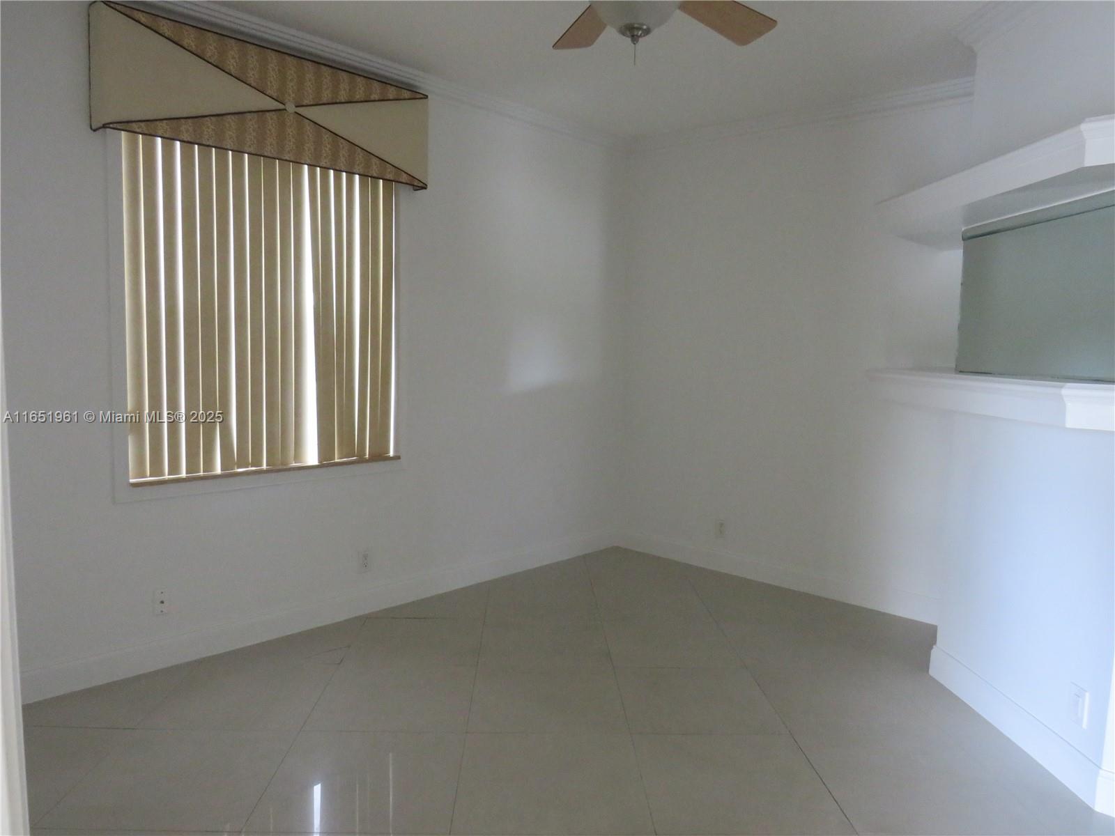 CORAL CREEK REPLAT NO 3 - Residential