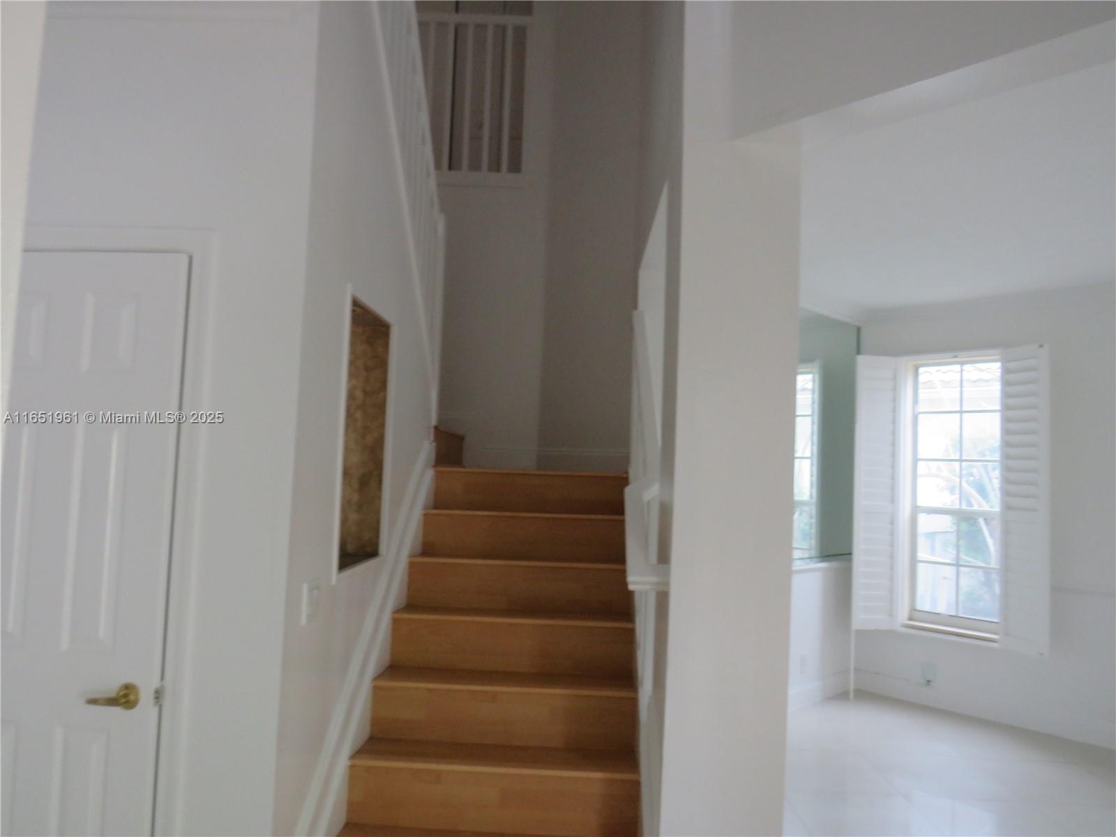 CORAL CREEK REPLAT NO 3 - Residential