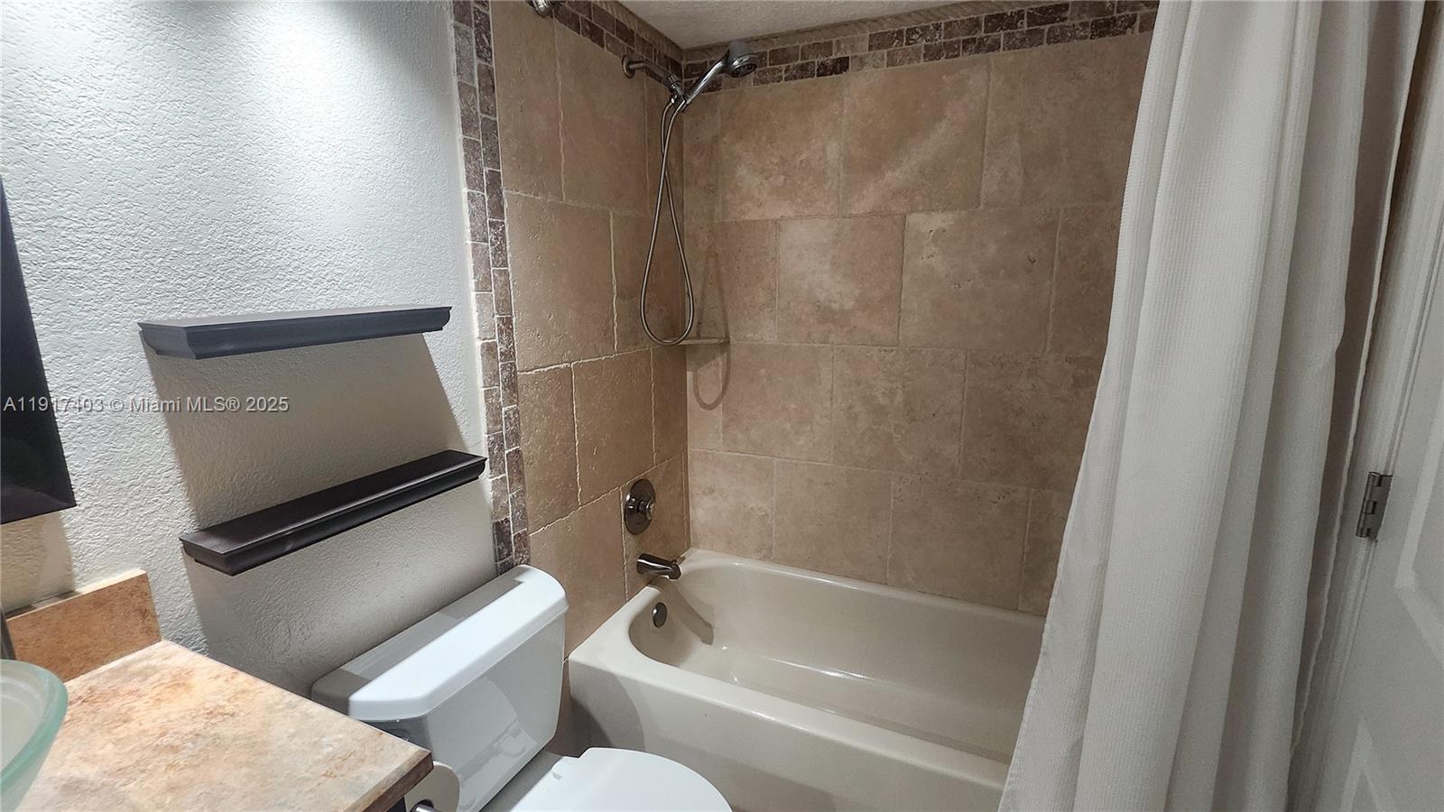 BEACON PLACE CONDO - Residential Lease