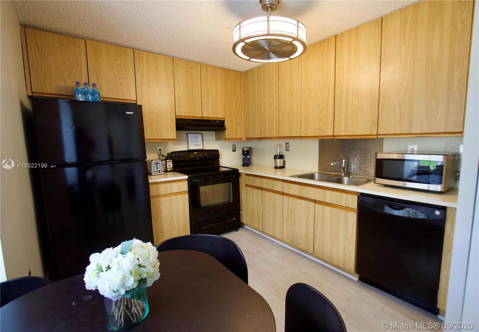 VILG HOMES COUNTRY WALK C - Residential