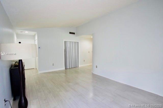 VILG HOMES COUNTRY WALK C - Residential