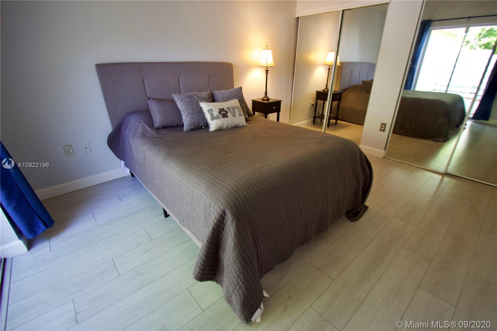 VILG HOMES COUNTRY WALK C - Residential