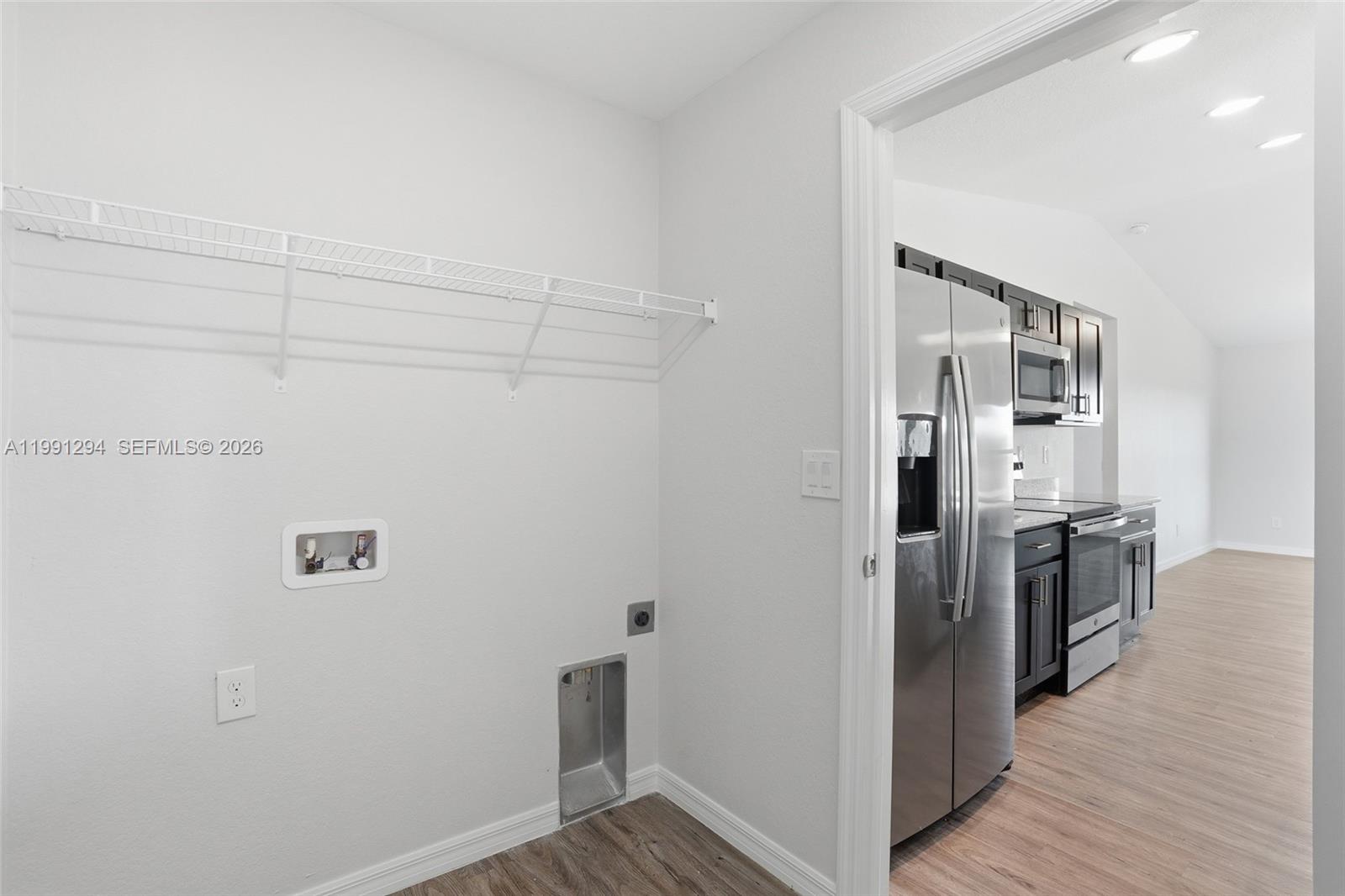 Port La Belle - Residential