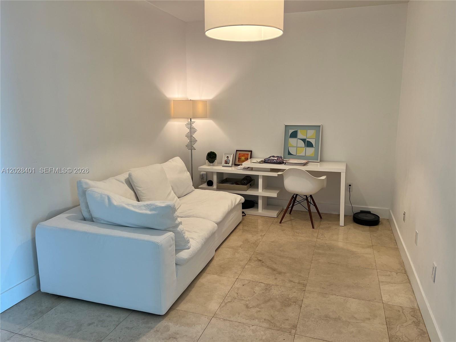 AVENTURA MARINA CONDO NUM - Residential