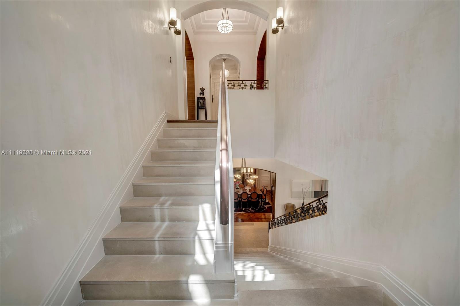 ISLAND ESTATES - Residential