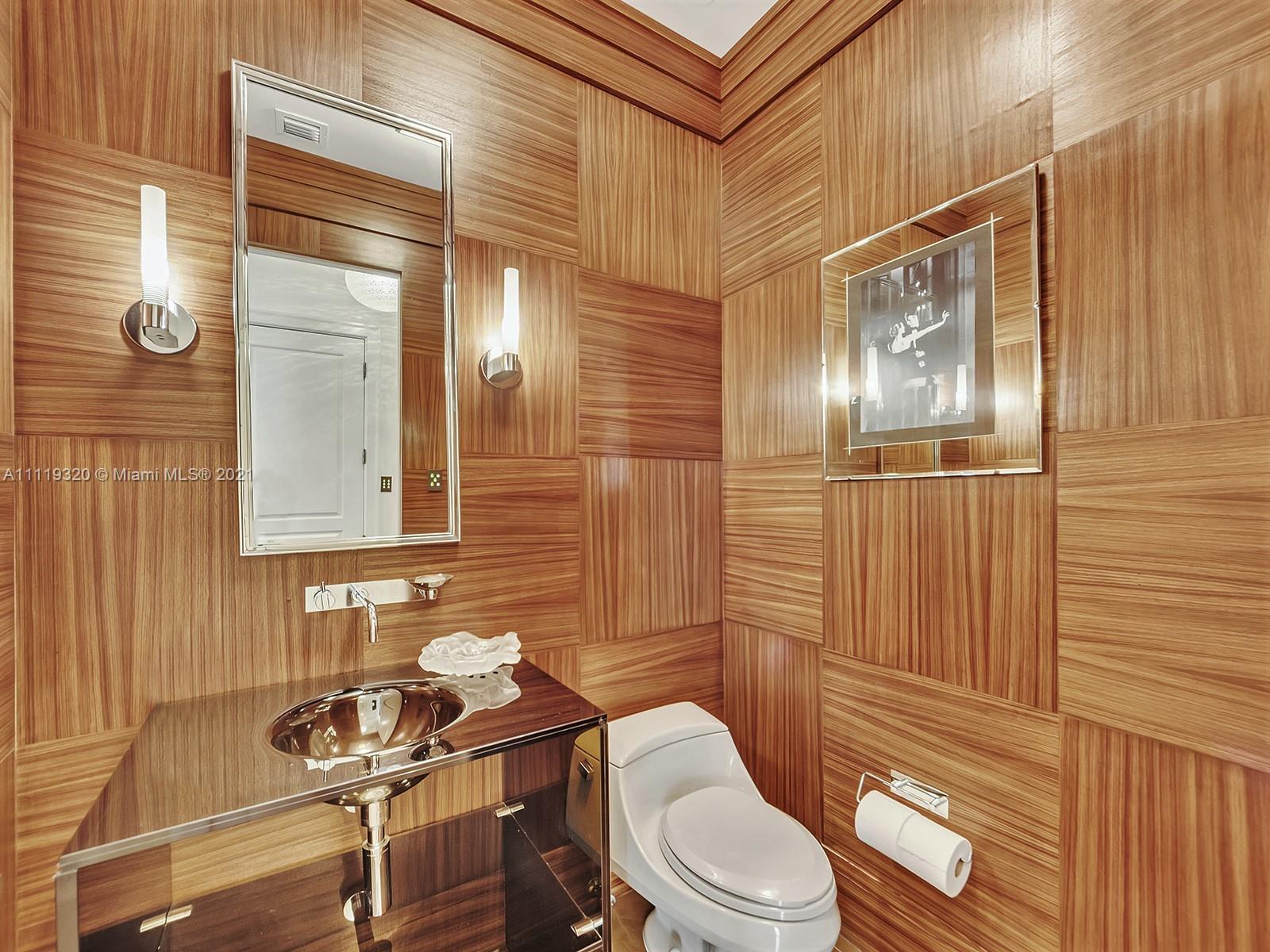 ISLAND ESTATES - Residential