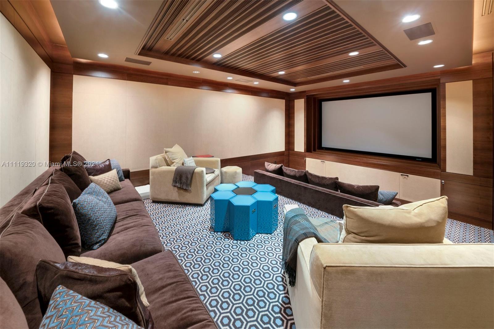 ISLAND ESTATES - Residential