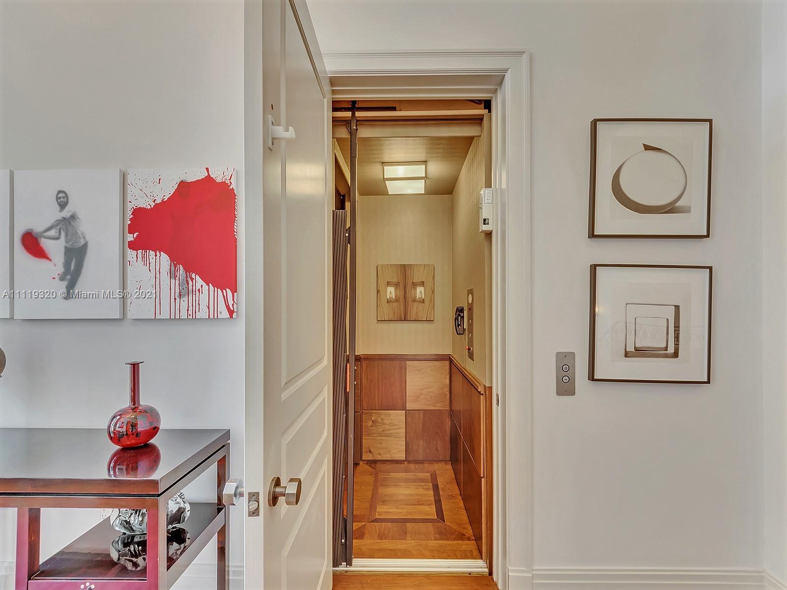 ISLAND ESTATES - Residential