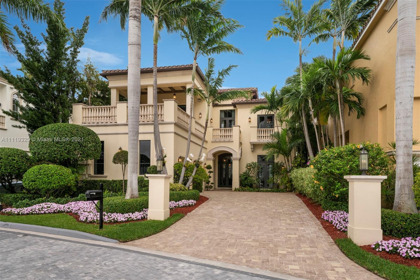 ISLAND ESTATES - Residential