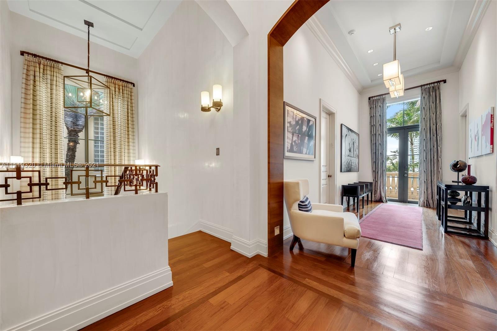 ISLAND ESTATES - Residential