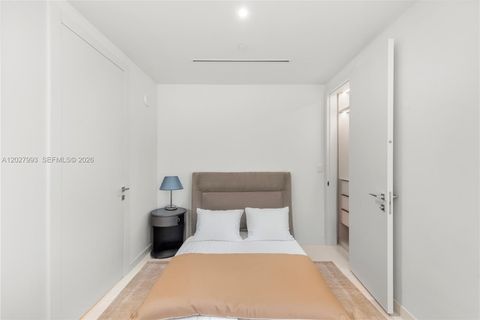 Tiny photo for 300 Biscayne Boulevard Way #3905W, Miami, FL 33131 (MLS # A12027993)