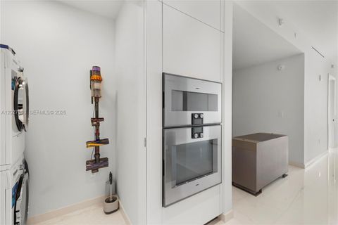 Tiny photo for 300 Biscayne Boulevard Way #3905W, Miami, FL 33131 (MLS # A12027993)