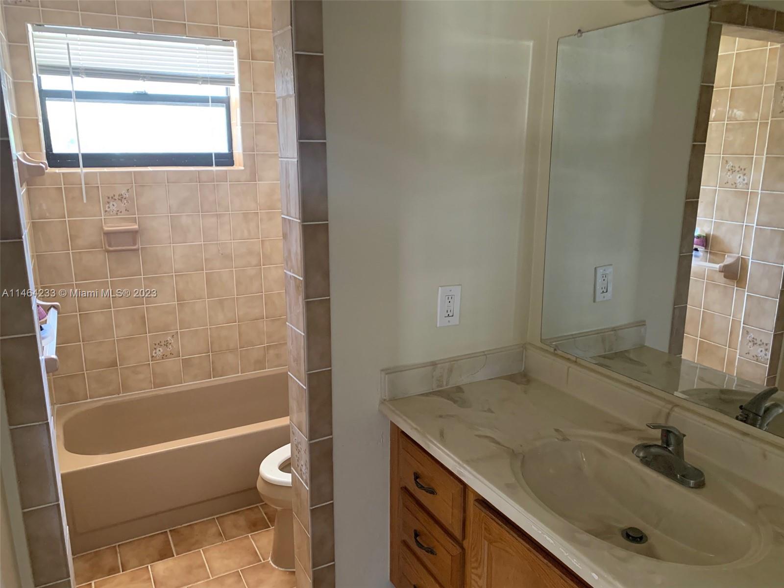 KENDALL GREEN SEC A - Residential Lease