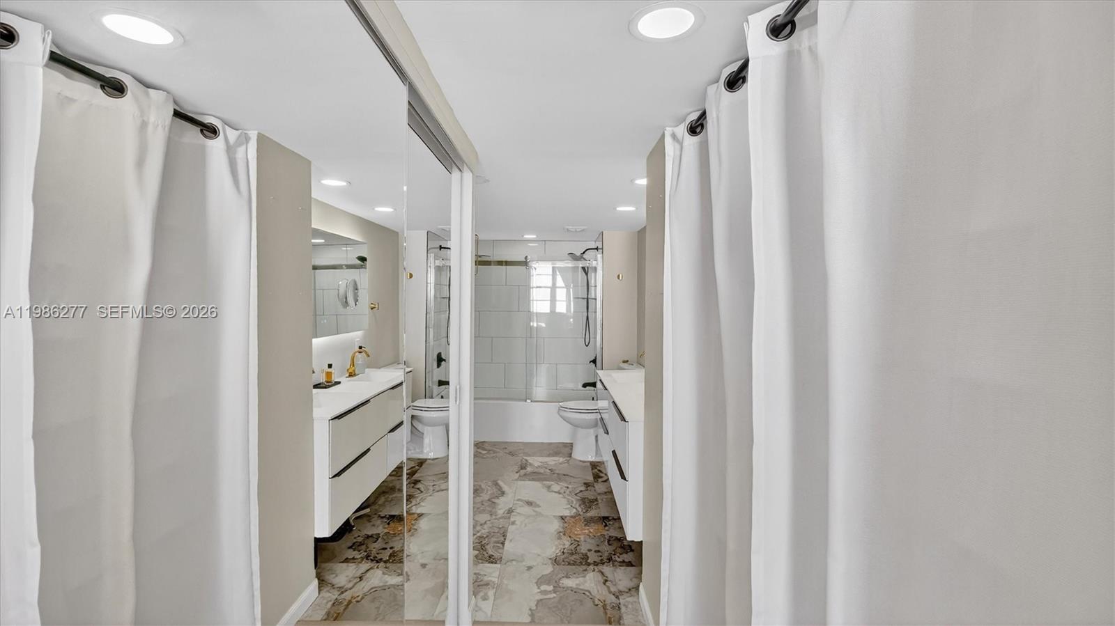 OCEAN PARK CONDO - Residential