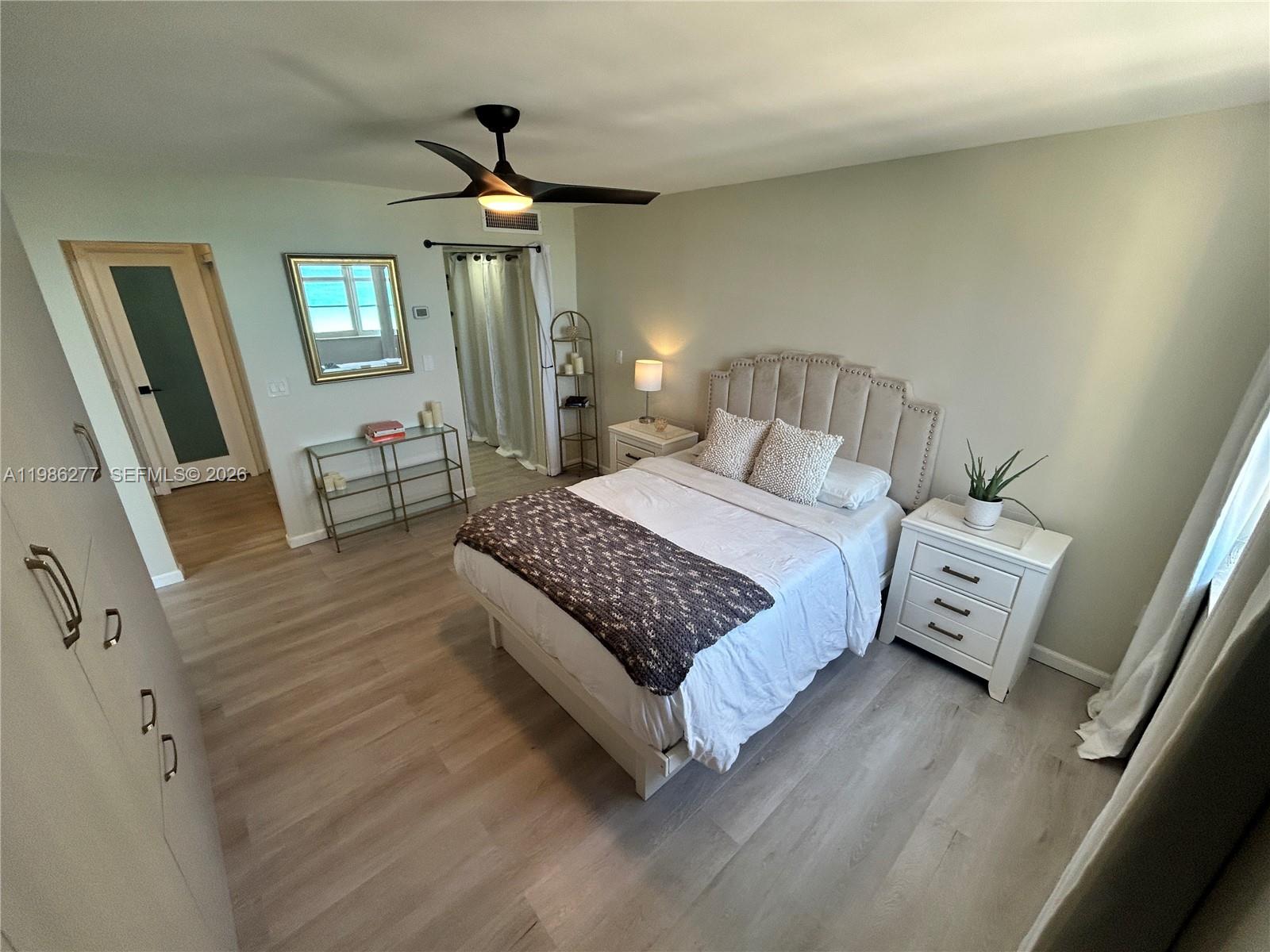 OCEAN PARK CONDO - Residential