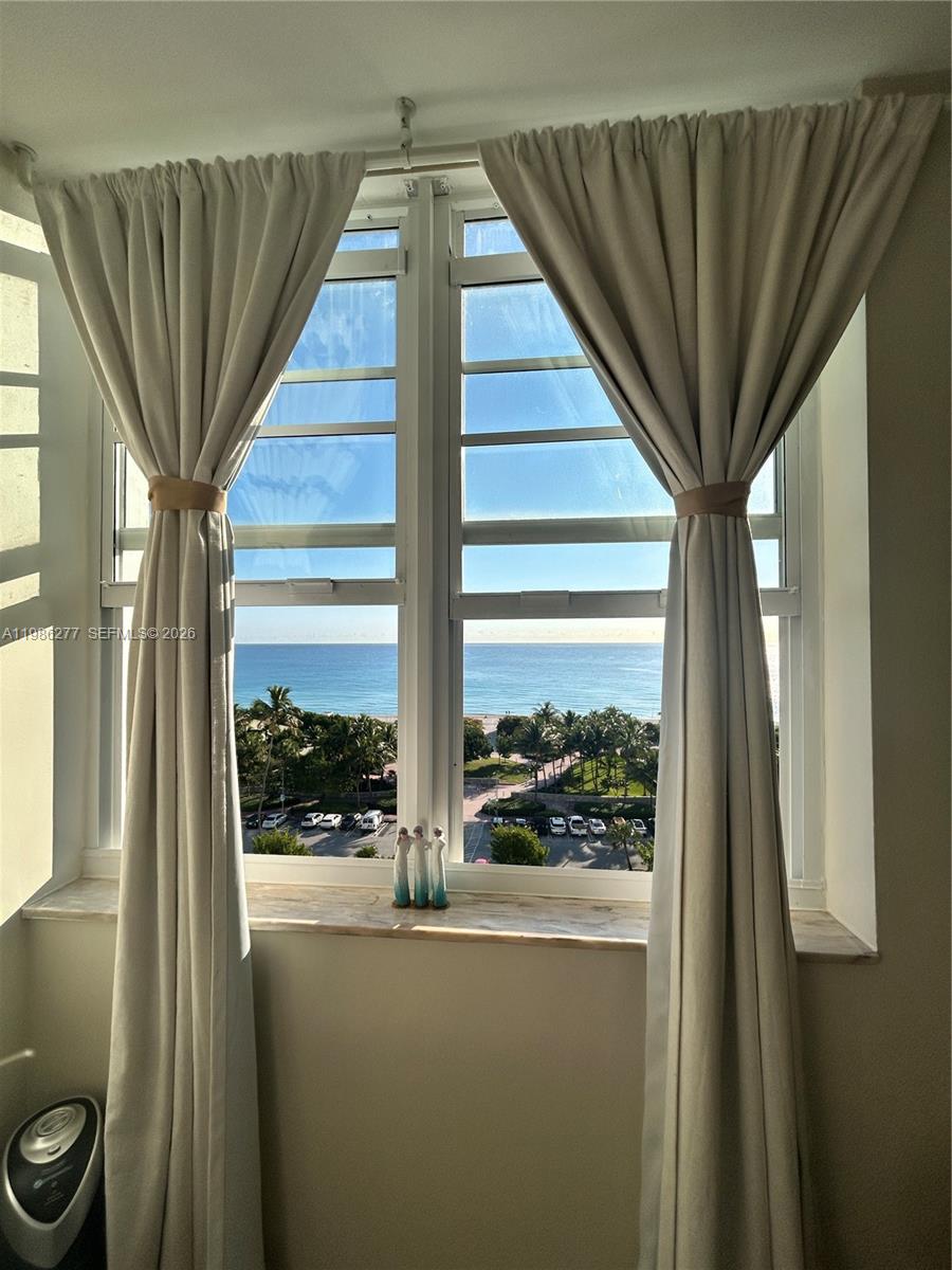 OCEAN PARK CONDO - Residential