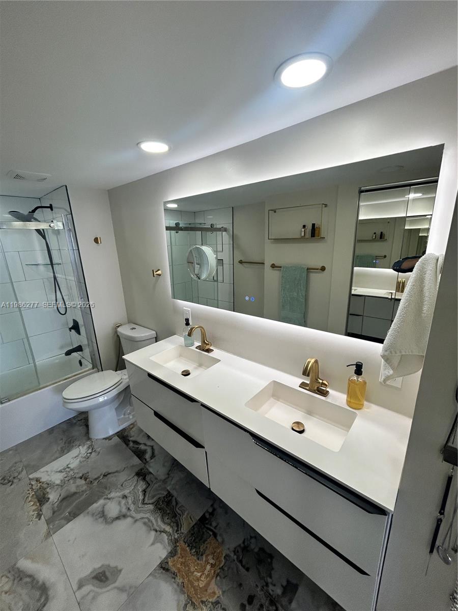 OCEAN PARK CONDO - Residential