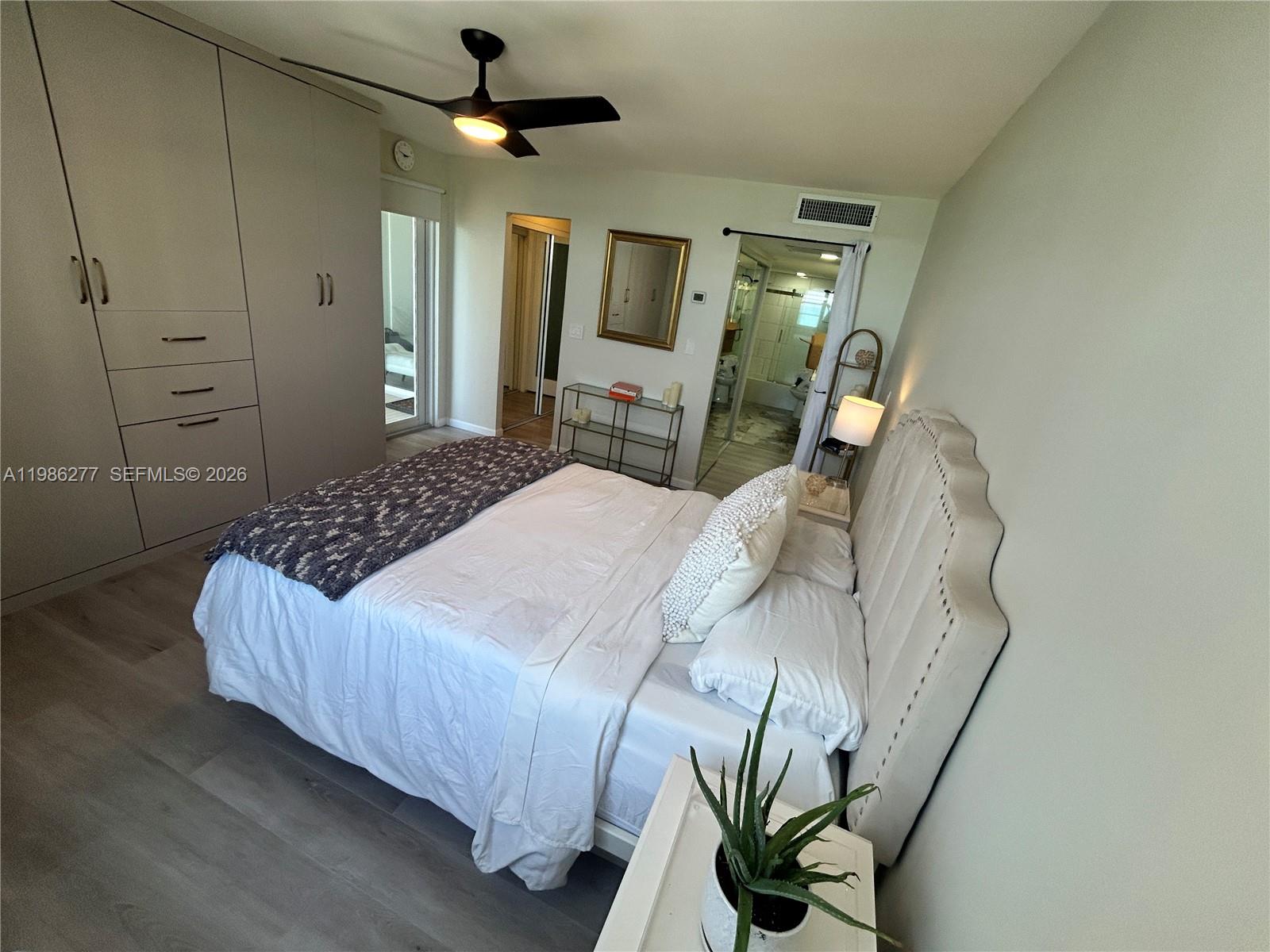 OCEAN PARK CONDO - Residential