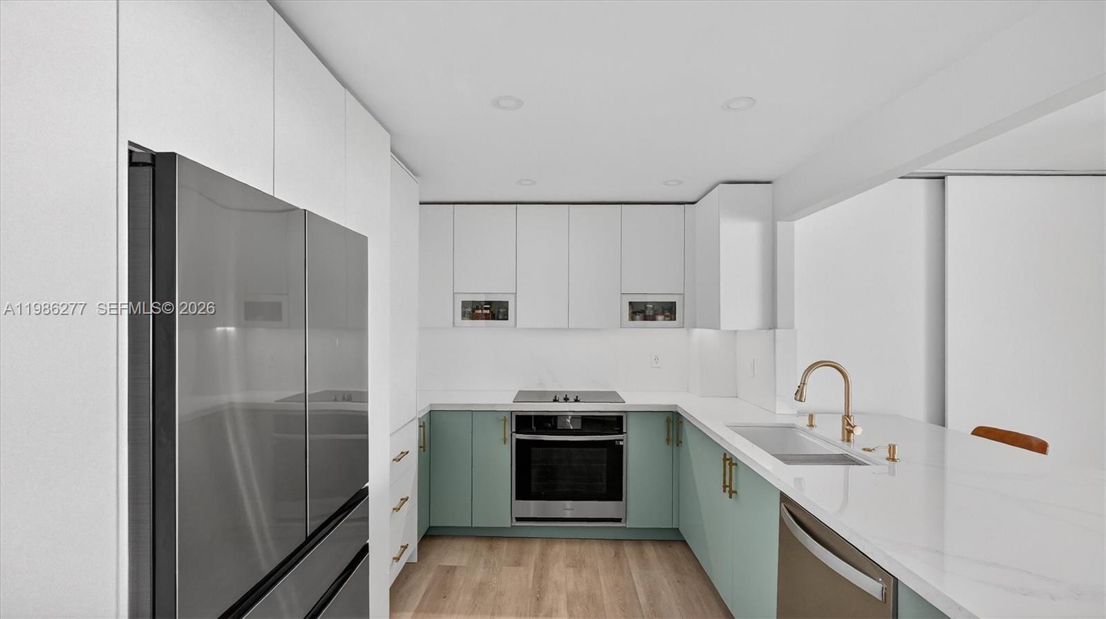 OCEAN PARK CONDO - Residential