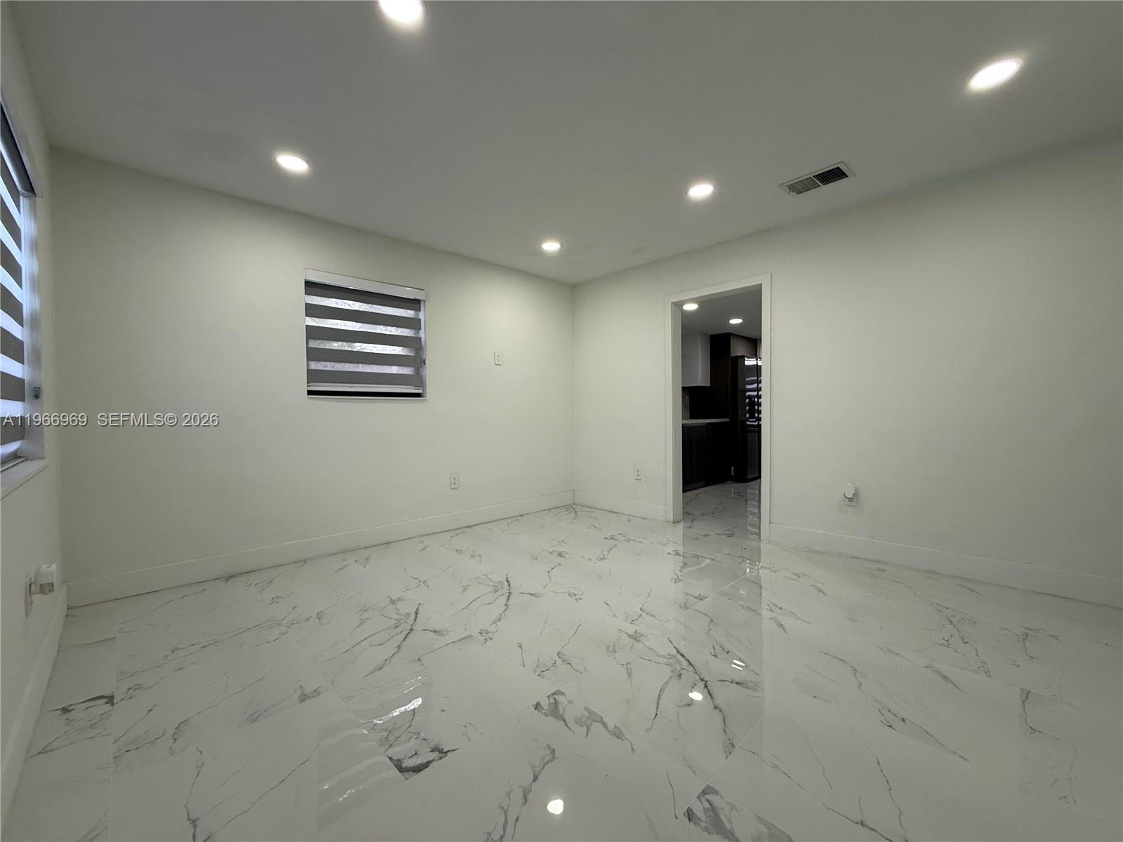 WEST BUENA VISTA - Residential Income