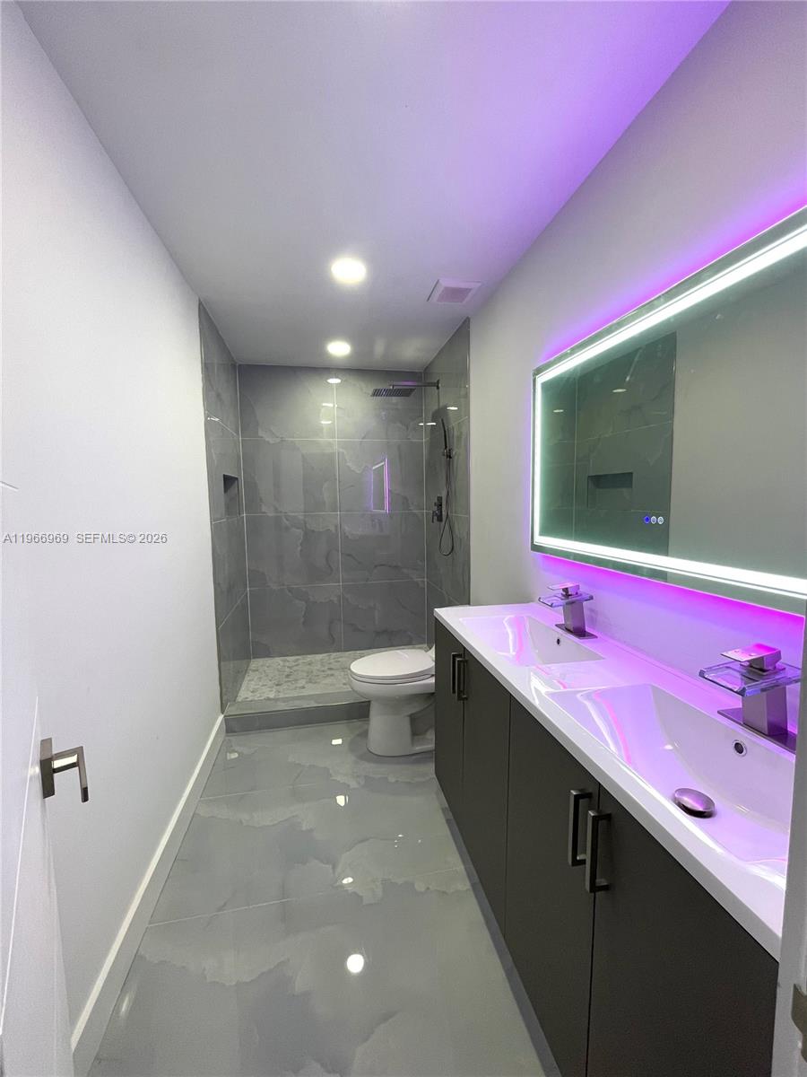 WEST BUENA VISTA - Residential Income