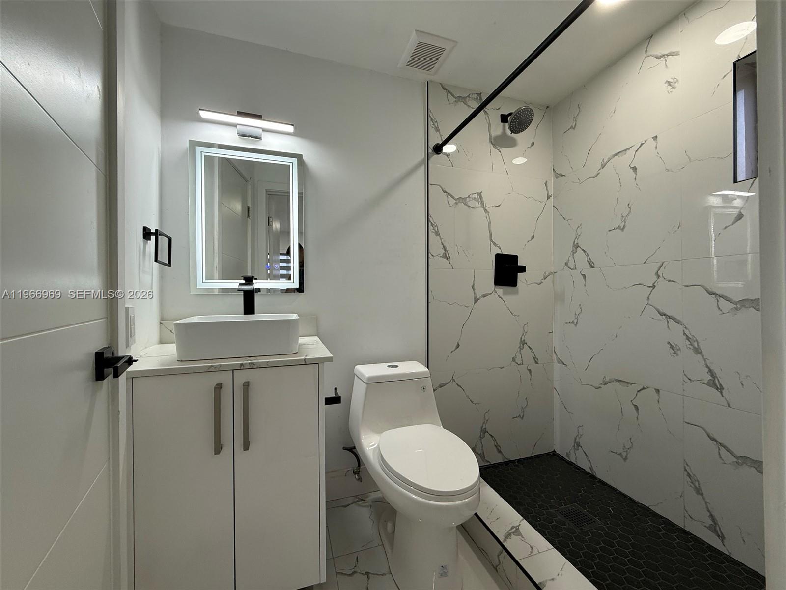 WEST BUENA VISTA - Residential Income