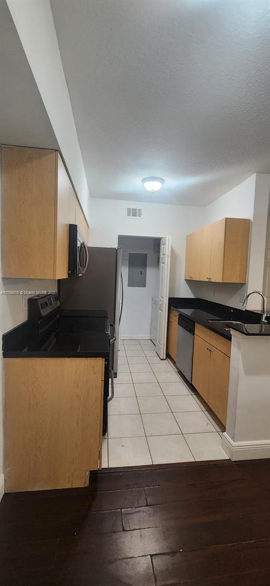 SPA AT SUNSET ISLES CONDO - Residential Lease