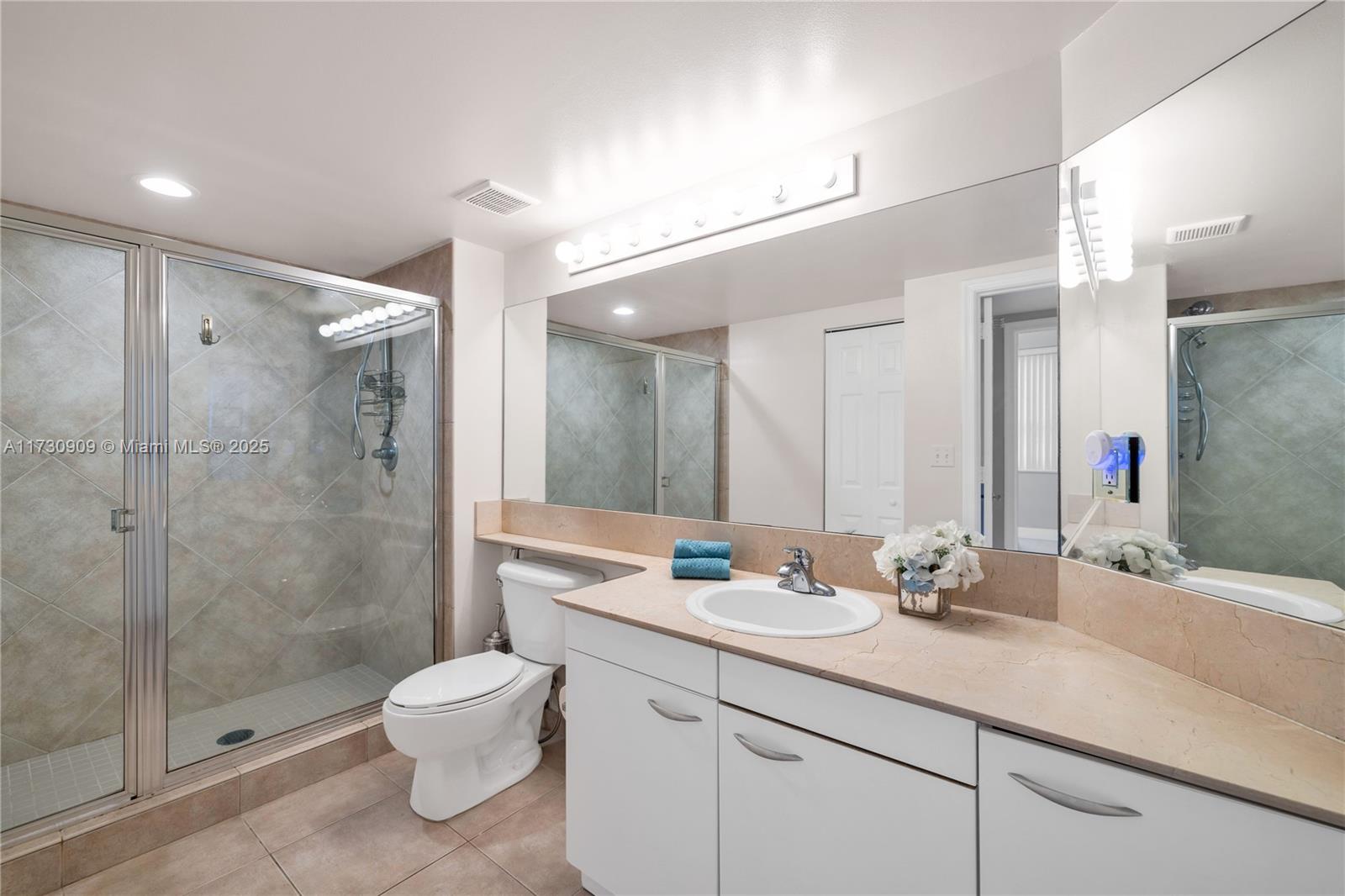 2080 OCEAN DRIVE CONDO - Residential Lease