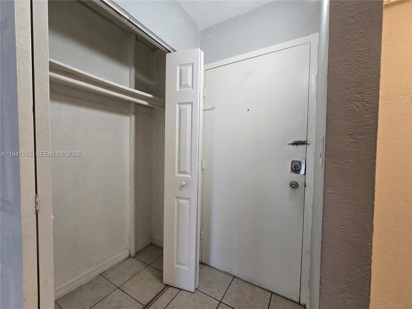 YOLANDA VILLAS CONDO - Residential Lease