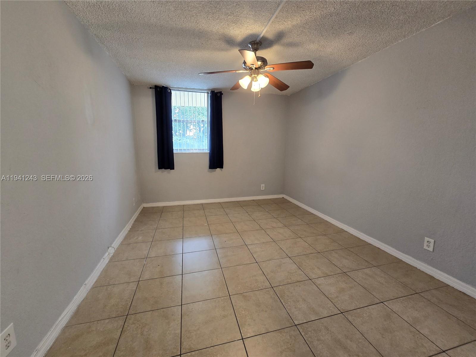 YOLANDA VILLAS CONDO - Residential Lease