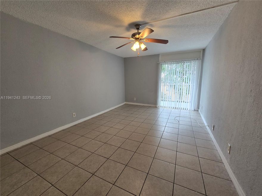 1-BED, 1-BATH 3RD FLOOR CONDO WITH TILE FLOORING, CENTRAL A/C & OPEN BALCONY. COMMUNITY AMENITIES INCLUDE SWIMMING POOL, GYM, GATED ENTRY, OFF-STREET PARKING & ON-SITE LAUNDRY. FIRST MONTH, SECURITY DEPOSIT & $400 CONDO DEPOSIT REQUIRED FOR ENTRY. WATER INCLUDED WITH RENT.