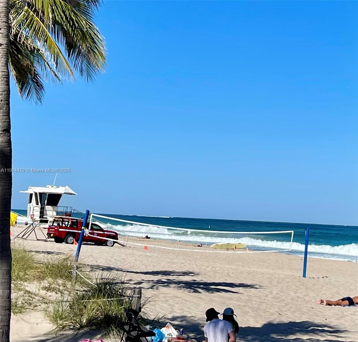 CORINTHIAN ON THE INTRACO - Residential