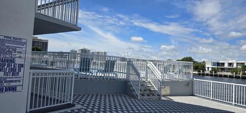 1913 S Ocean Dr 138 Hallandale Beach FL 33009