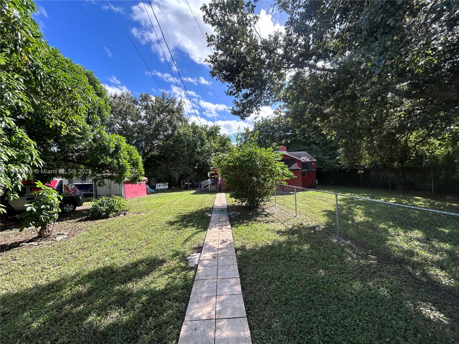 CORDOVA PARK - Residential