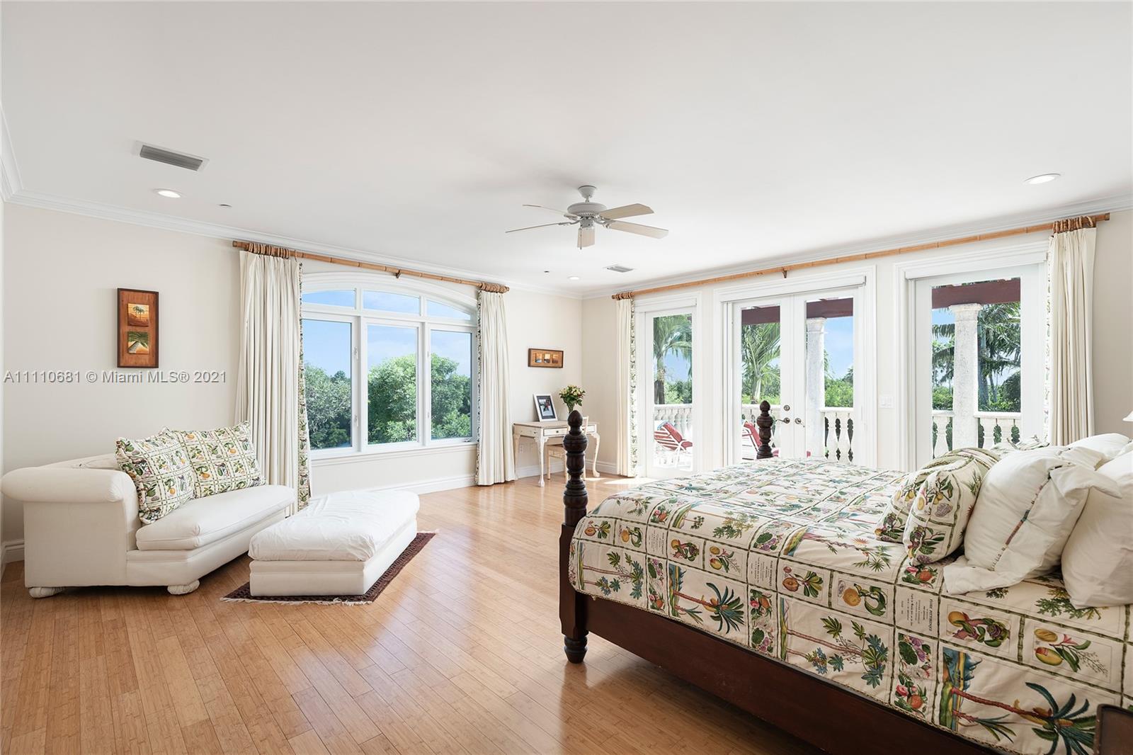 DEERING BAY ESTATES - Residential