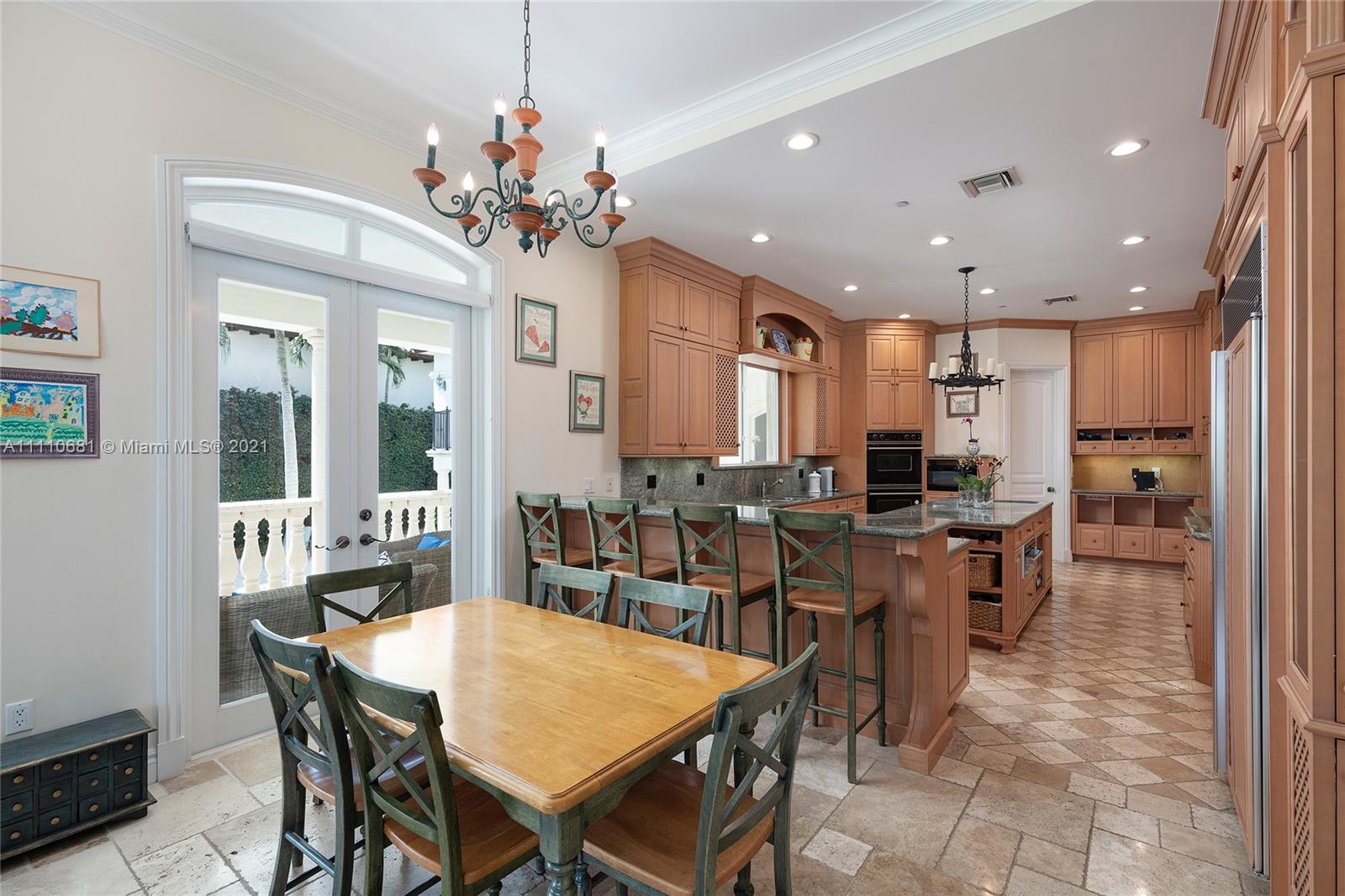DEERING BAY ESTATES - Residential