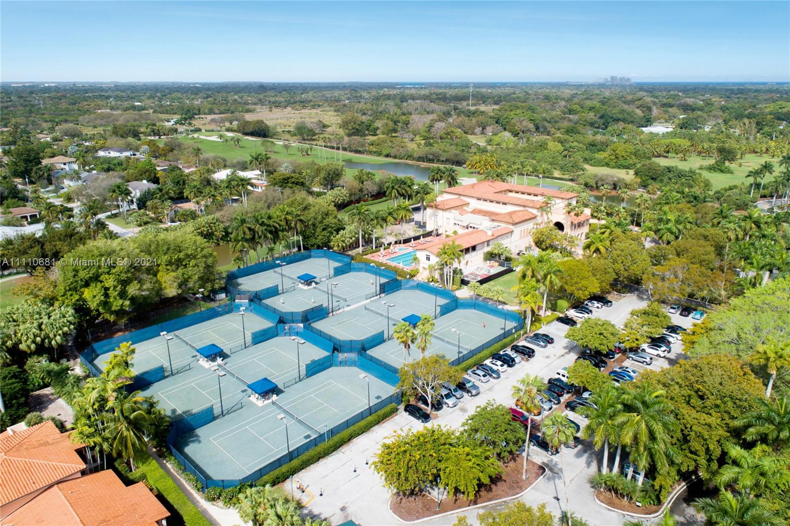 DEERING BAY ESTATES - Residential