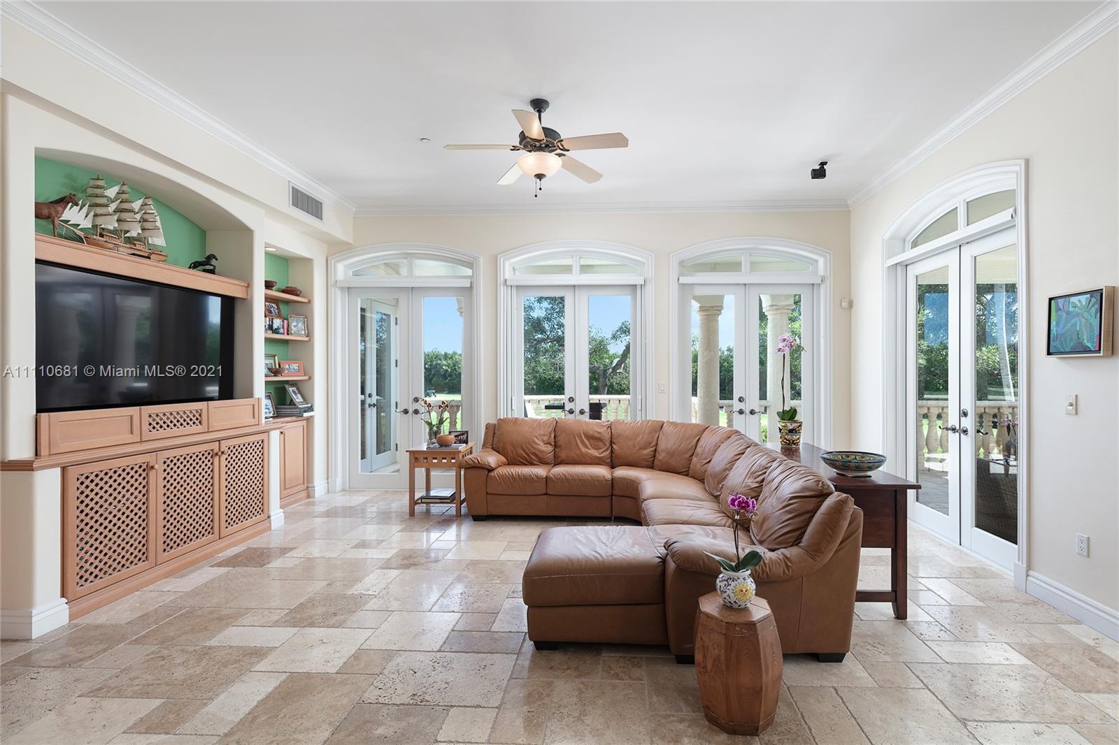 DEERING BAY ESTATES - Residential
