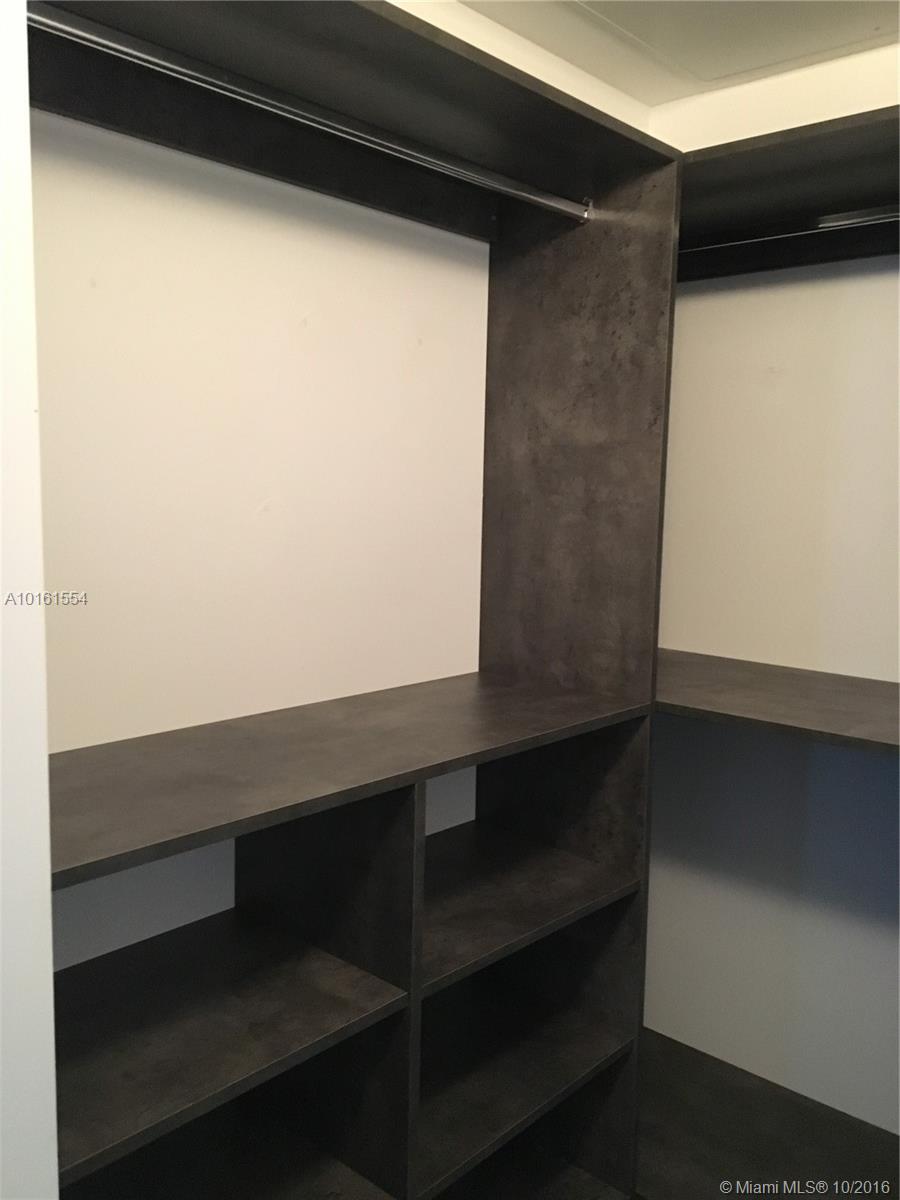Centro - Residential Lease