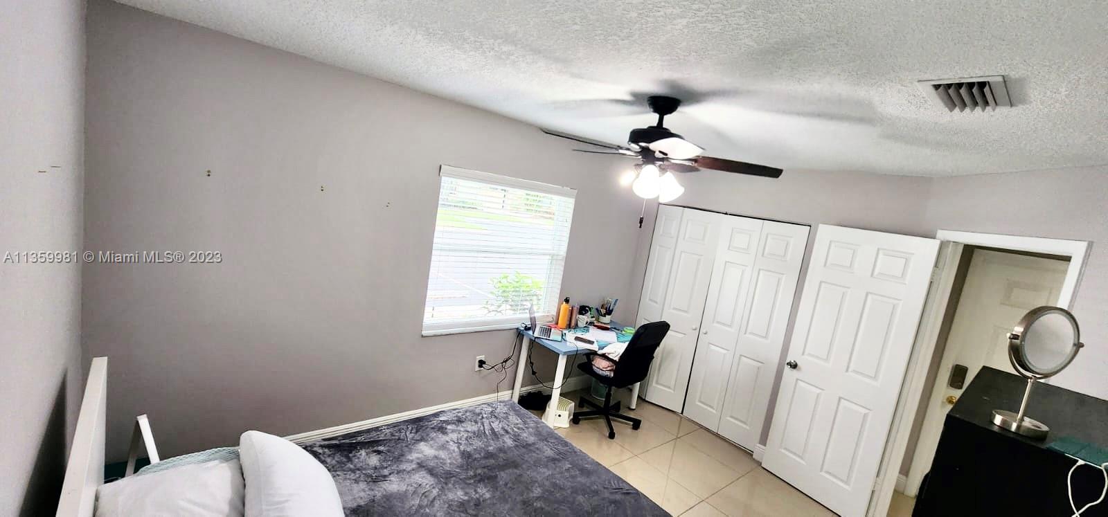 SUNRISE MANOR WEST - Residential Lease