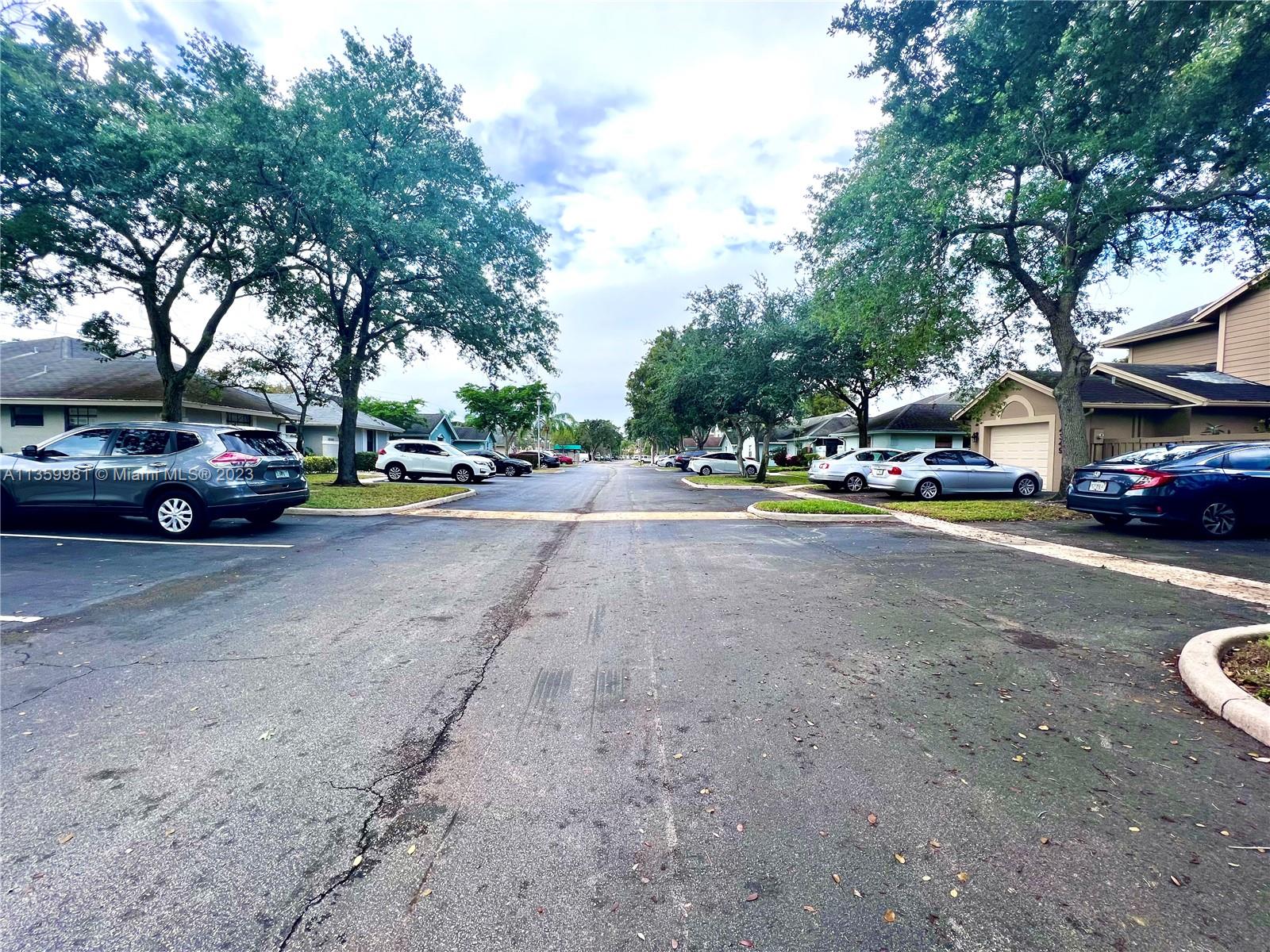 SUNRISE MANOR WEST - Residential Lease