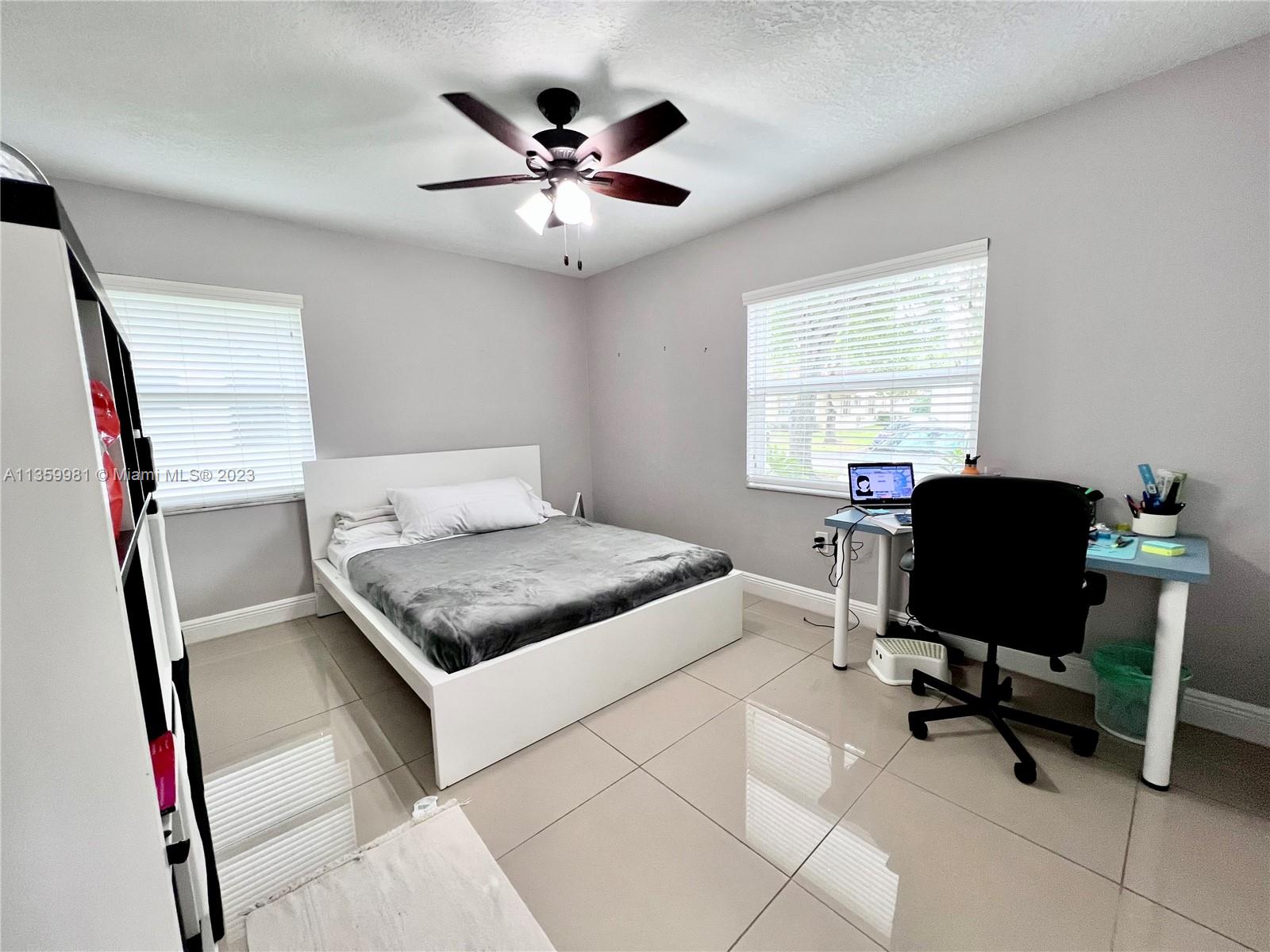 SUNRISE MANOR WEST - Residential Lease