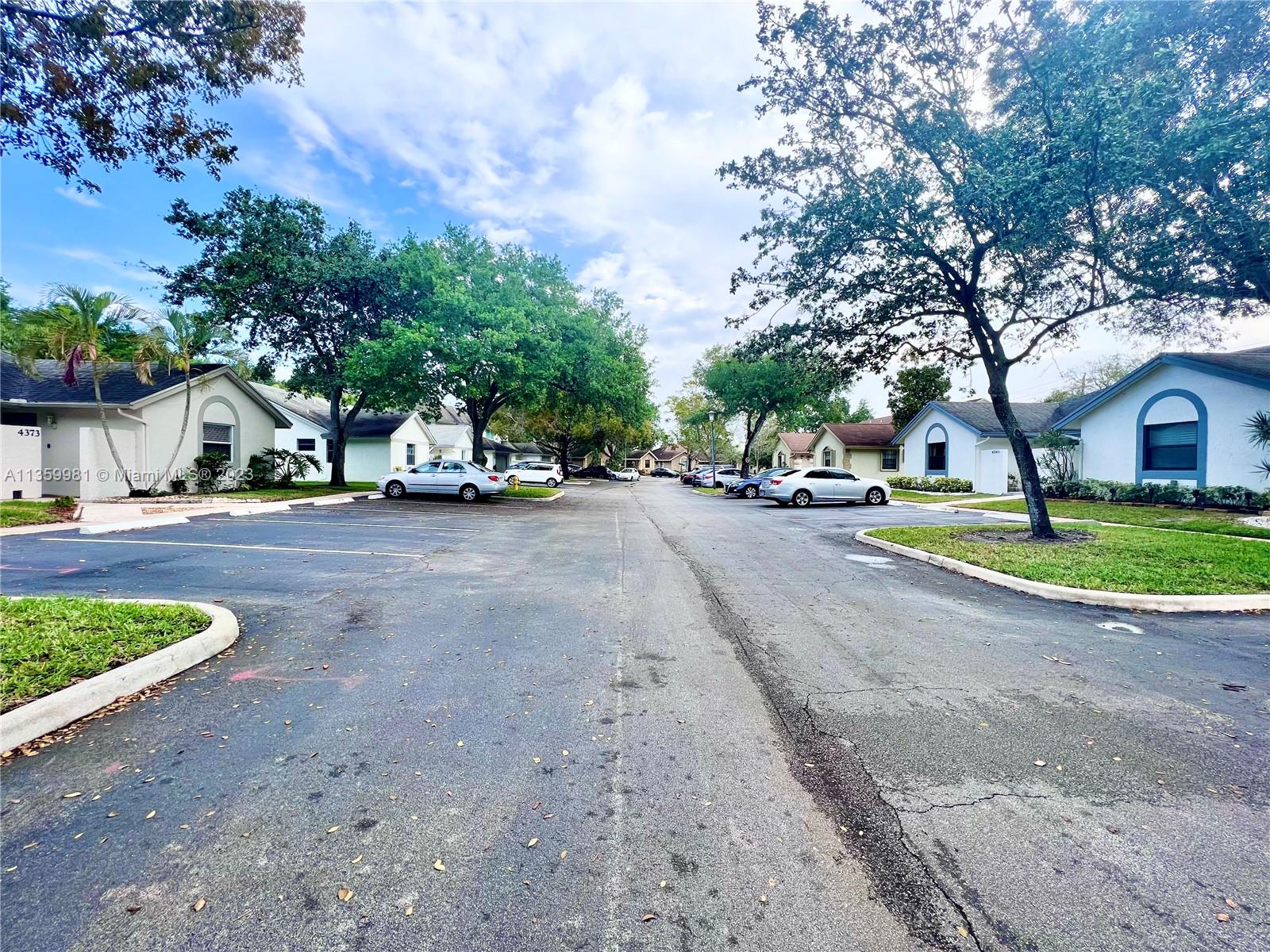 SUNRISE MANOR WEST - Residential Lease