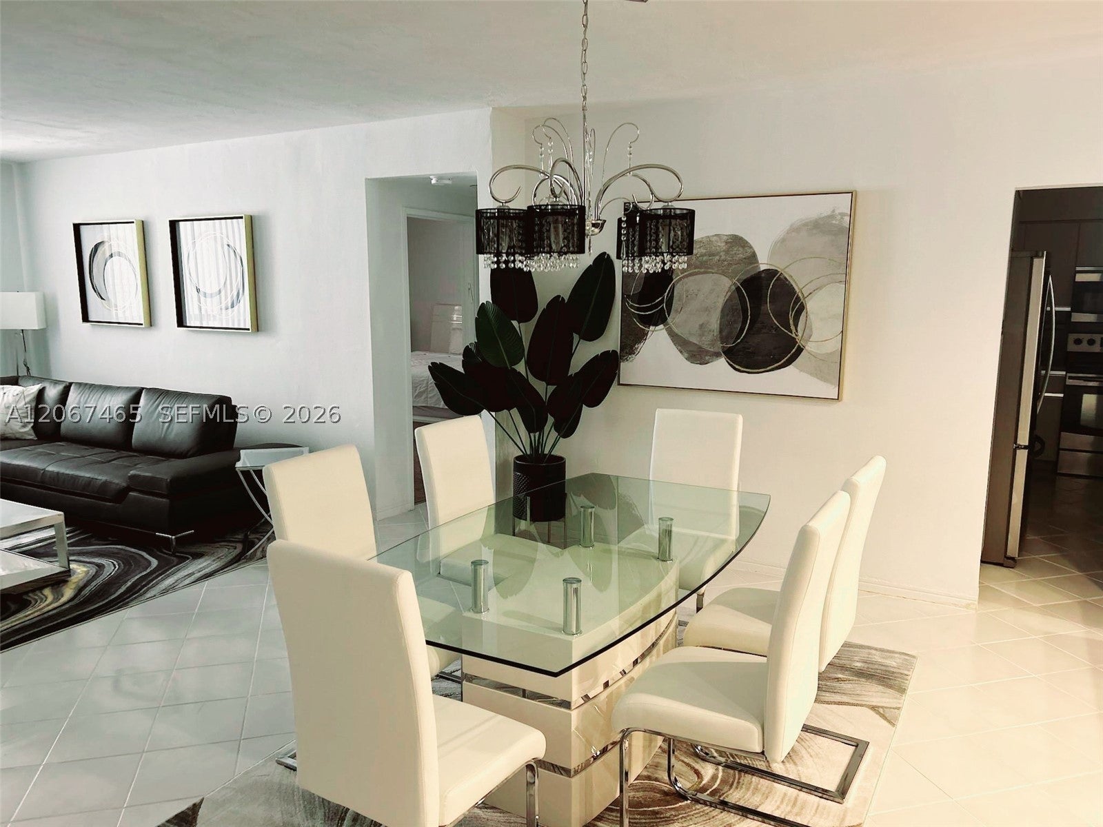 10185 Collins Ave 1416